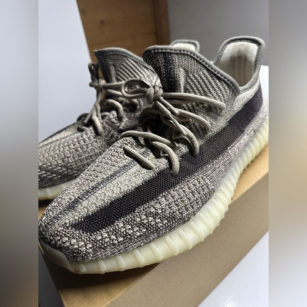 Yeezy Boost 350 V2 'Zyon' Size 11
